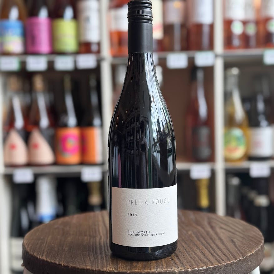 Vignerons Schmolzer & Brown, Pret-A-Rouge , Shiraz / Pinot Noir, Beechworth, Australia