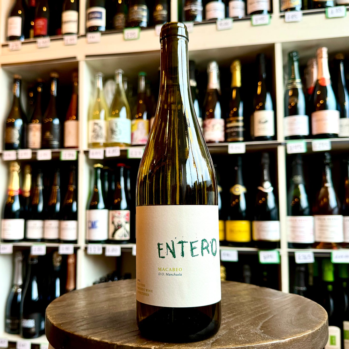Entero, Old Vine Macabeo, DO Manchuela, Spain