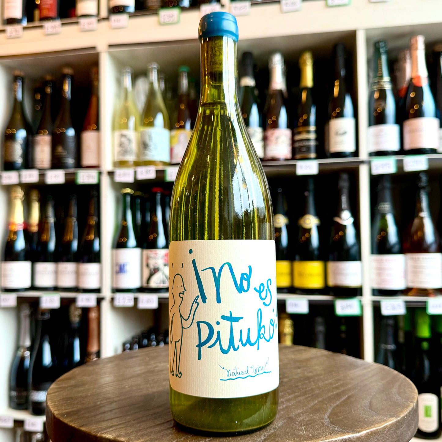 Vina Echeverria, No es Pituko, Viognier, Valle de Curico, Chile