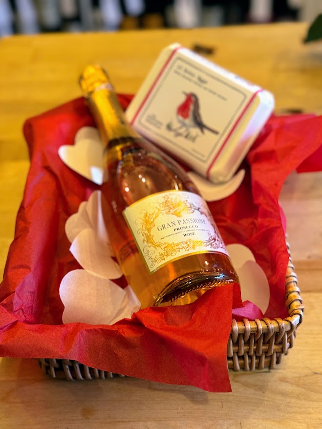Valentines : Gran Passione Prosecco Rose + Chocolate Gulls Eggs